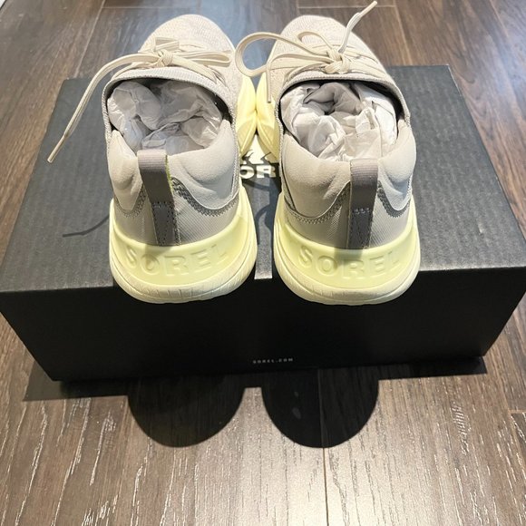 Sz 7 Sorel Women's Explorer Blitz Stride Shoes - Picture 7 of 10